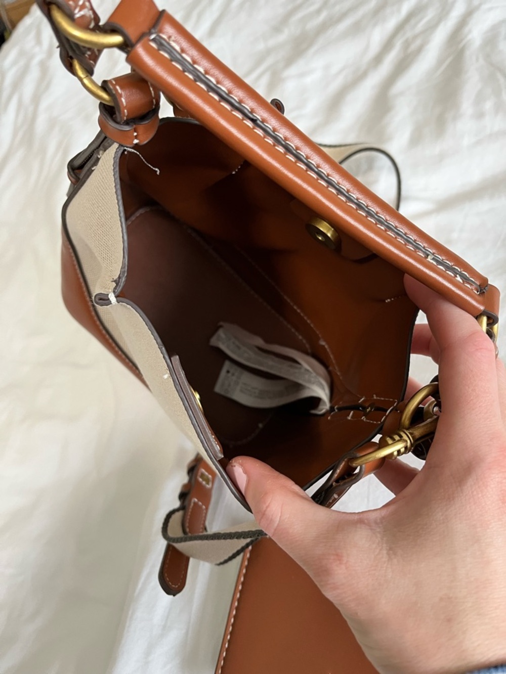 Zara Crossbody Bucket Bag - Picture 3 of 3